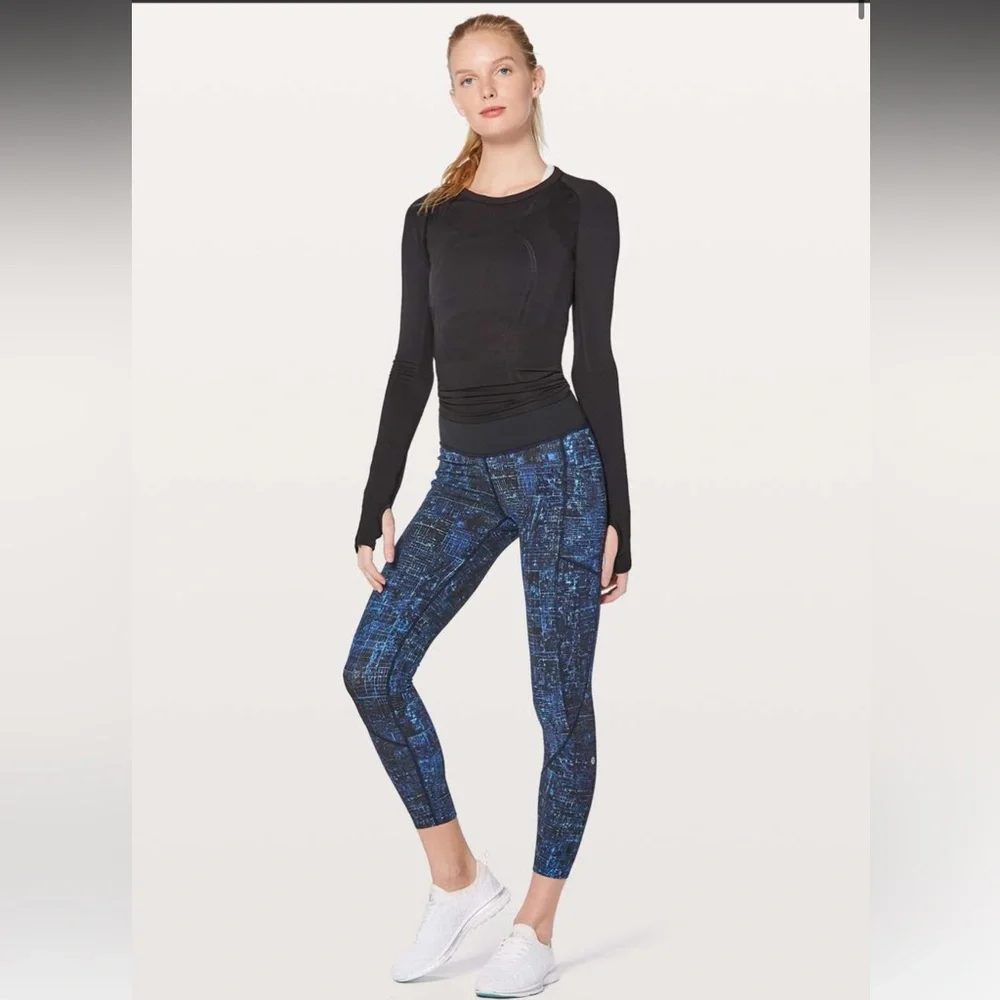 Lululemon Keep Your Form Tight 25" - City Lights Multi Black / Black - Size 2 - Picture 1 of 13